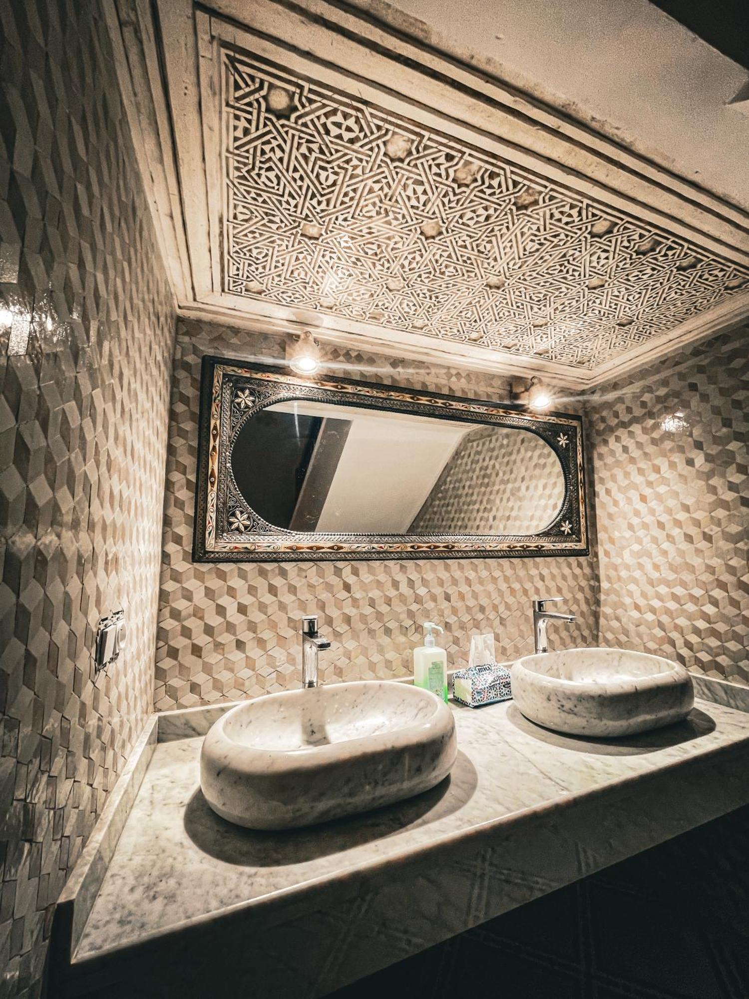 Riad Rasia Фес Екстериор снимка