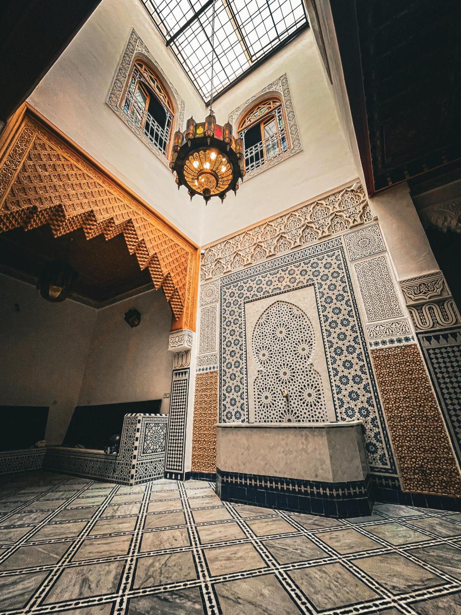 Riad Rasia Фес Екстериор снимка